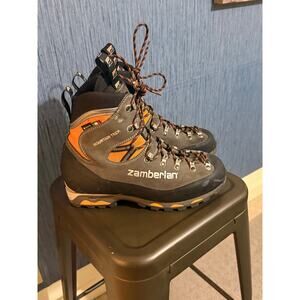Zamberlan Mountain Trek GTX 2092 Boots Men’s Size 8 / Women’s Size 9.5 /EUR 42